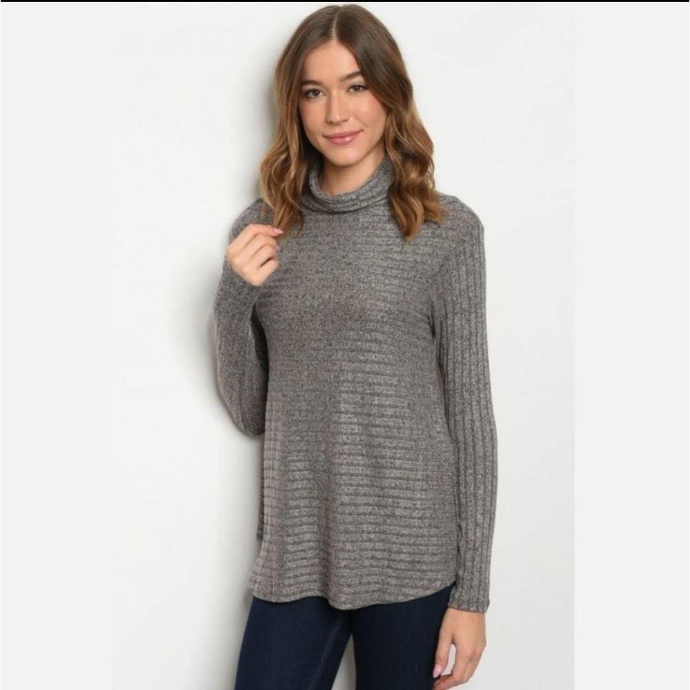 Ribbed Open Back Sweater 